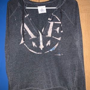 Gray V-neck American Eagle hoodie